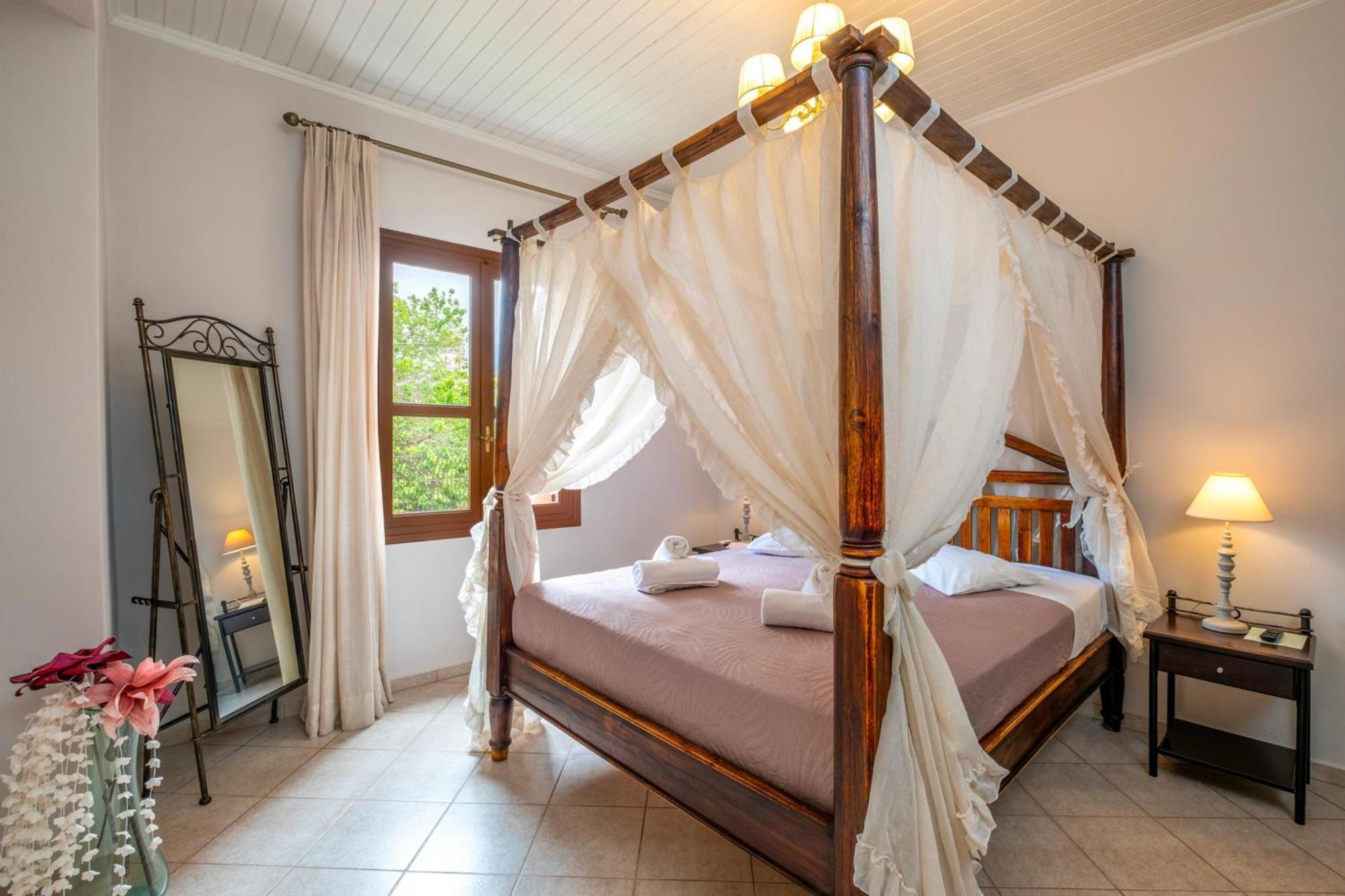 Santa Elena Boutique Rooms Chania  Exteriör bild