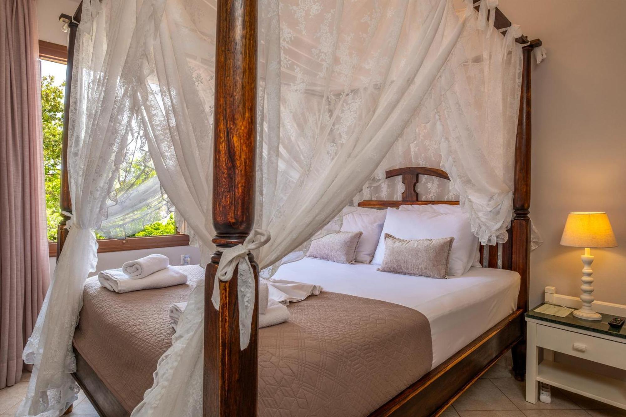 Santa Elena Boutique Rooms Chania  Exteriör bild